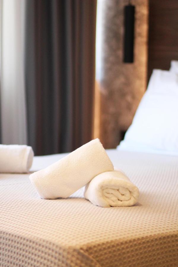 K58 Luxury Apartment Monastiraki Metro Station Acropolis Jacuzzi Athens Ngoại thất bức ảnh