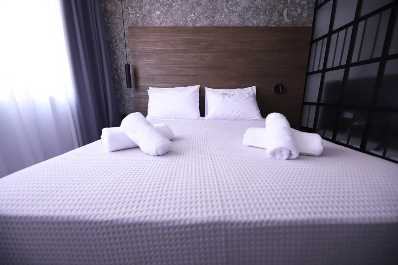 K58 Luxury Apartment Monastiraki Metro Station Acropolis Jacuzzi Athens Ngoại thất bức ảnh